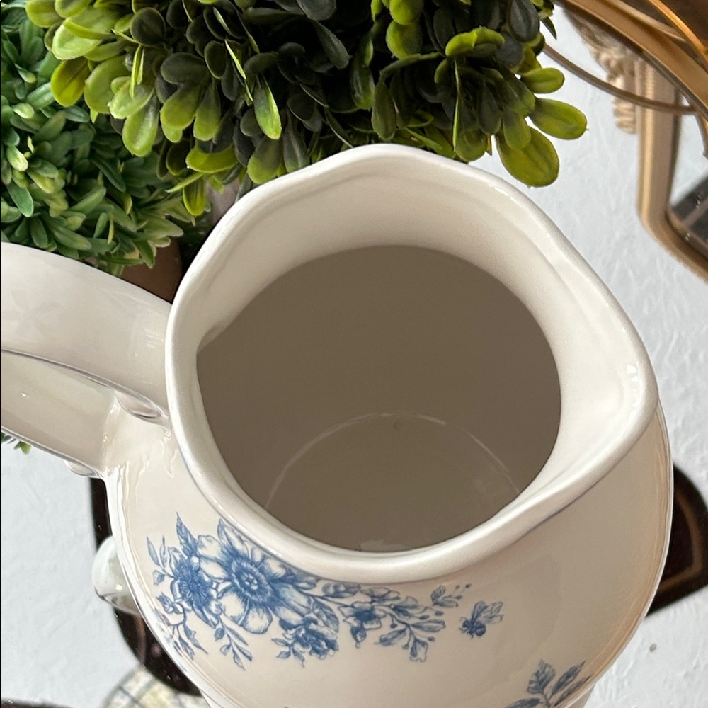 NEW! Vintage Inspired Shabby Chic Floral Blue & White Song Bird Ceramic Pitcher - Picture 7 of 10